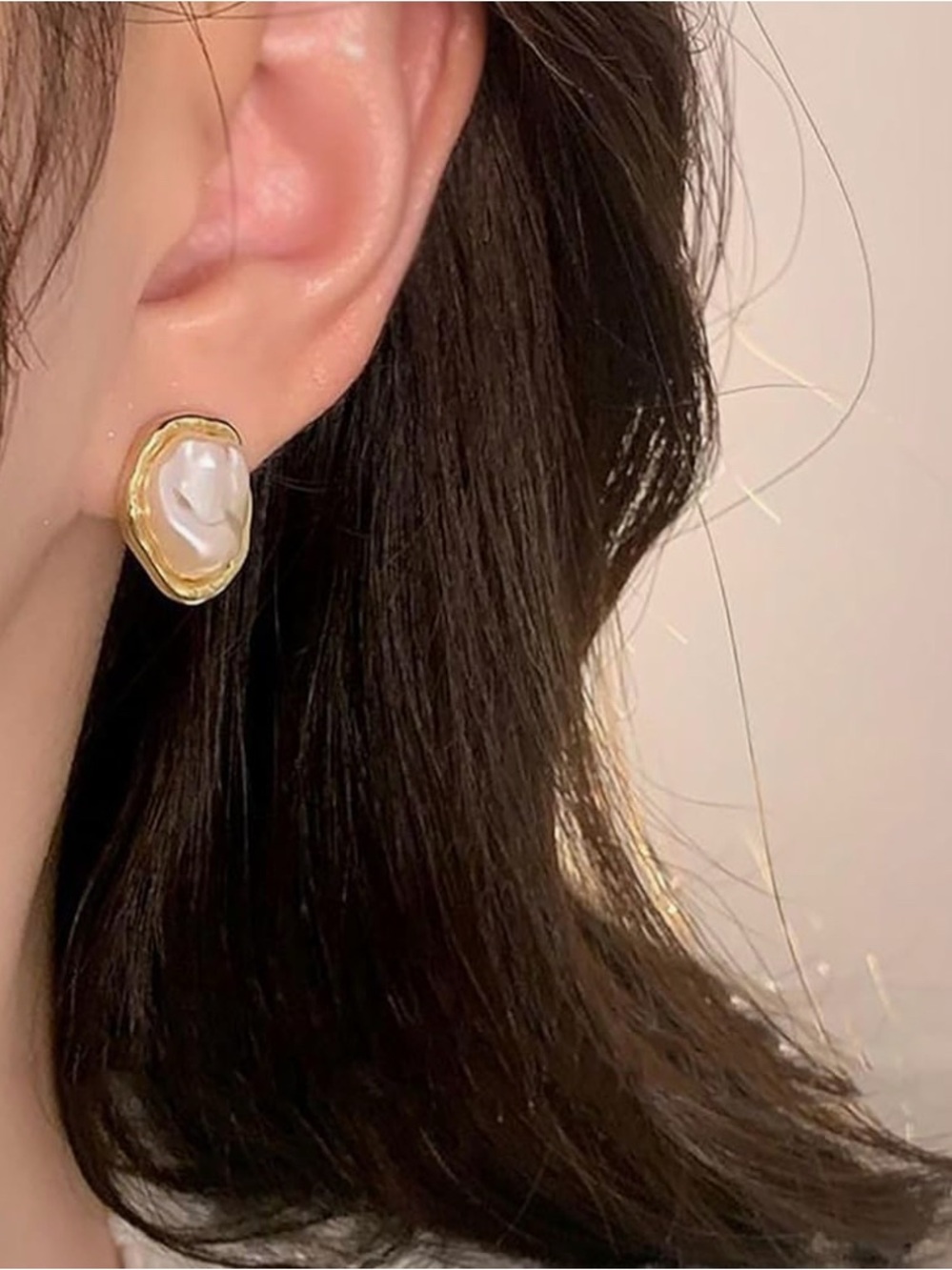 14k Gold Plated Frame Irregular White Pearl Stud Earrings - Picture 3 of 6